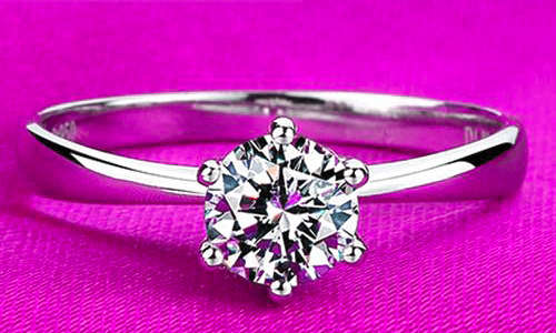 Beautiful Round Brilliant Cut Wedding Engagement Ring !!! Crystal Clear, Bright, Super Faceting!