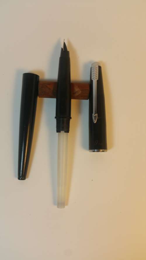 Vintage Parker 19 Fountain pen (rare)