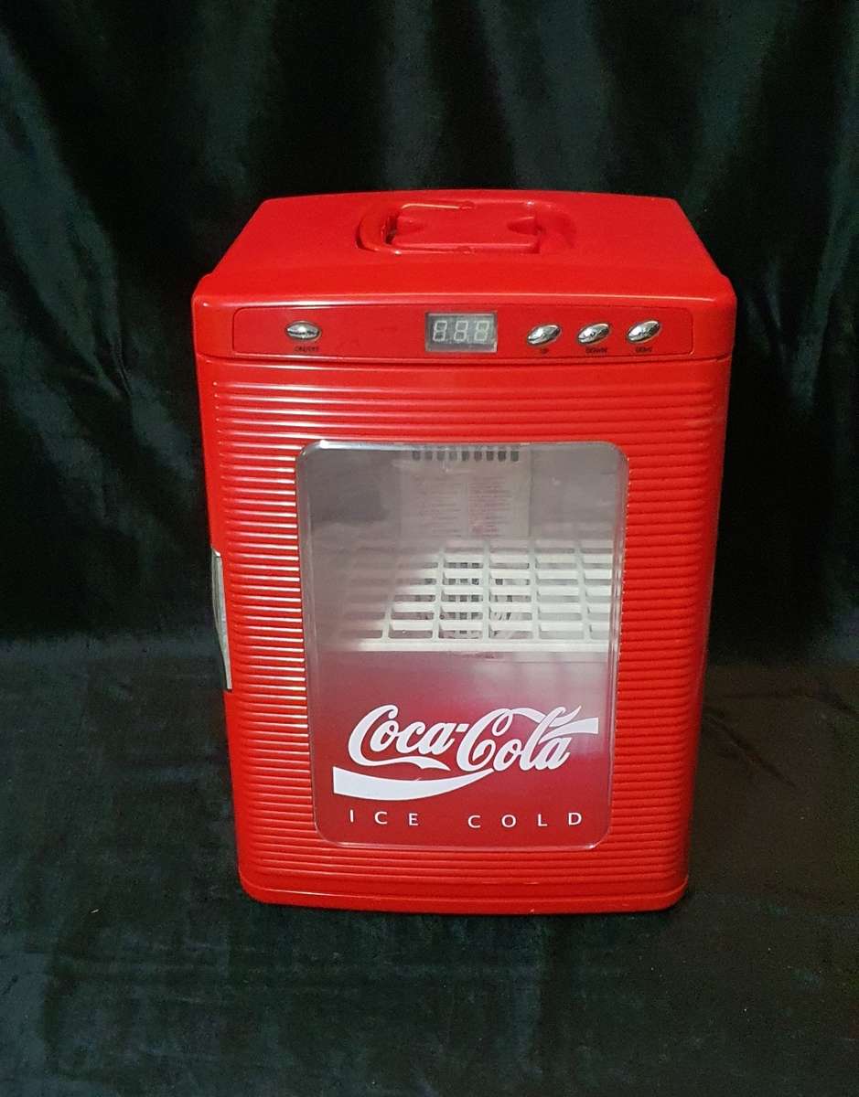 Coca-Cola Mini Fridge 25 Liter