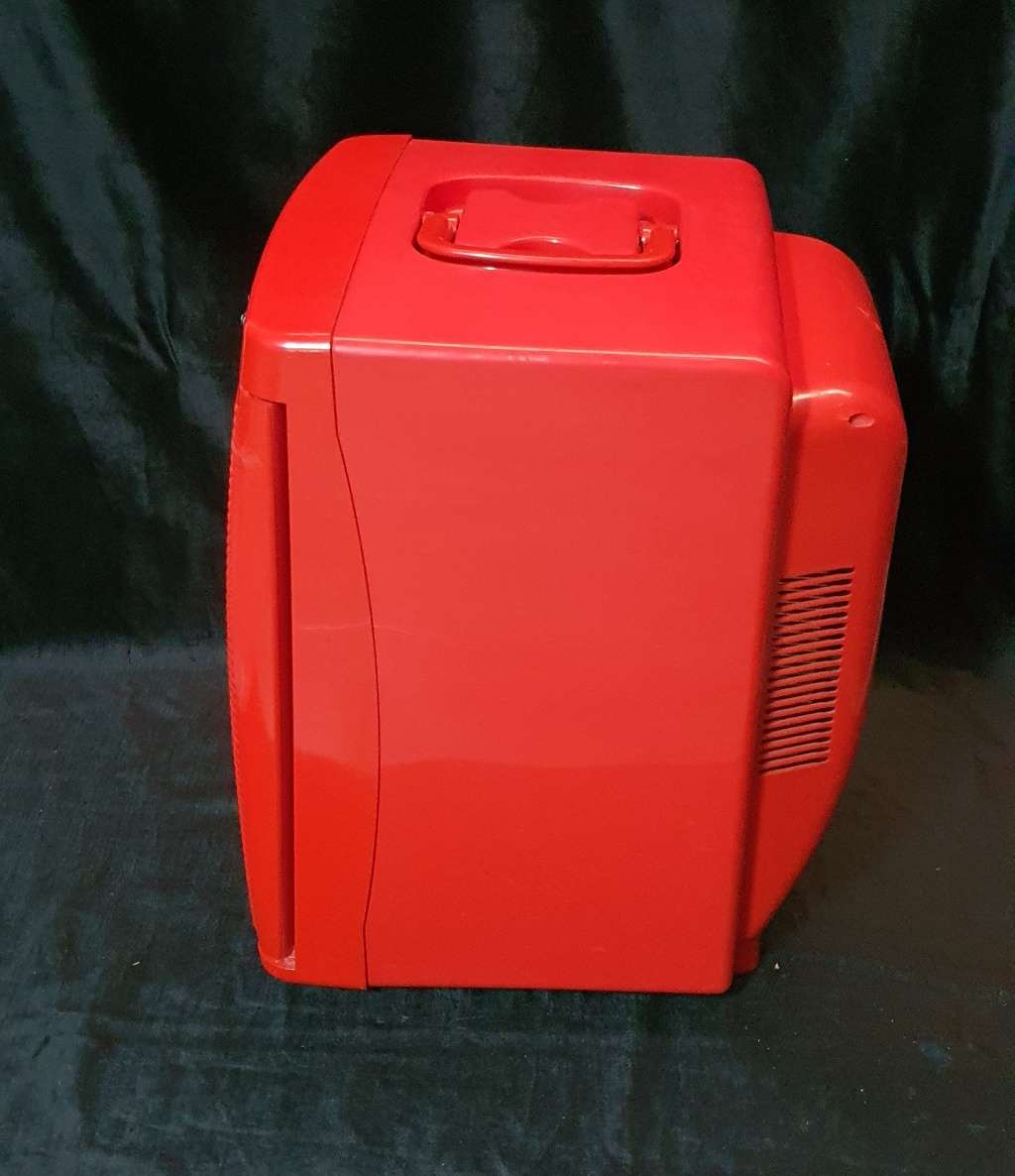 Coca-Cola Mini Fridge 25 Liter