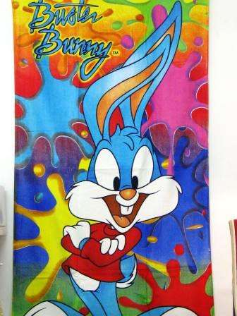 LARGE BUGS BUNNY TOWEL - BRAND NEW! IMPORTED.