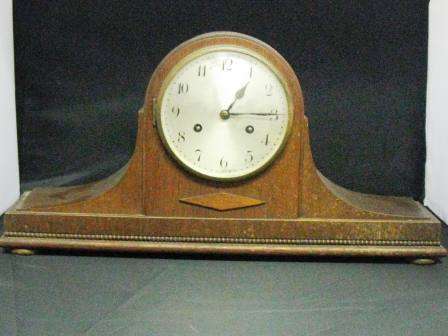 UNGHANS WURTTENBERG MANTLE CLOCK WITH KEY - 1900'S