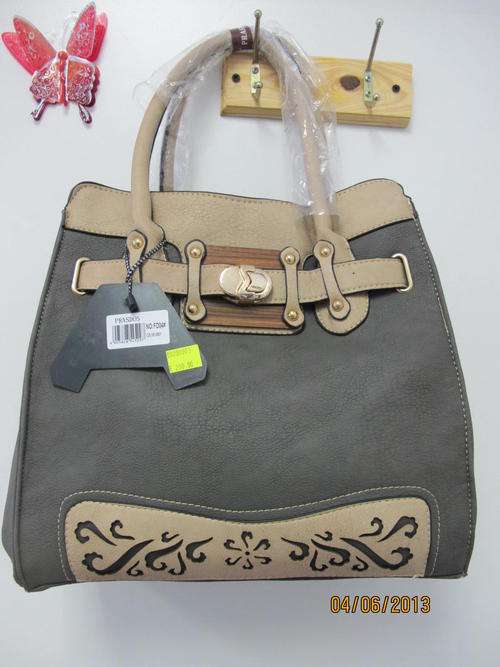 Ladies hand bag