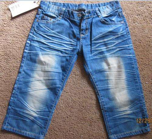 Ladies denim CROP with authenic wash details-  size 32-ON SALE