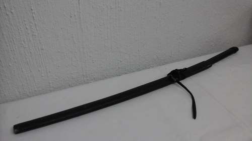 ABSOLUTELY AWESOME SAMURAI REPLICA SWORD. FANTASTIC PIECE!