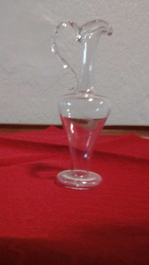 ABSOLUTELY EXQUISITE VINTAGE MINIATURE OIL JUG.