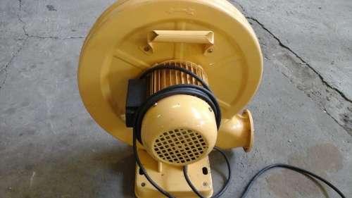 YOUR OWN AIR PUMP. SUITABLE FOR JUMPING CASTLES