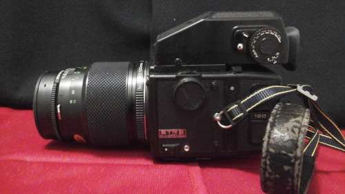 MAGNIFICENT PIECE OF HISTORY AN ETRS BRONICA CAMERA WITH  A SEIKO LENSE