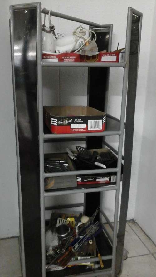 SIMPLY FANTASTIC STEEL AND PERSPEX TYPE DISPLAY SHELF. FUNCTIONAL PIECE!