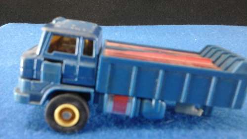 A MC TOY TRUCK  REG NO 1018899.