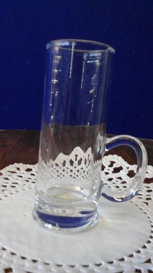 TOTALLY FANTASTIC SHOT GLASS. MADE IN FRANCE. AWESOME AND USEFUL PIECE!