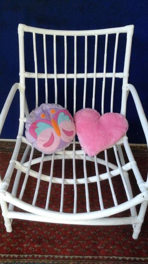 WOW!!!!! A STUNNING LARGE AND DEEP CRISP WHITE CANE CHAIR WITH NO CUSHION