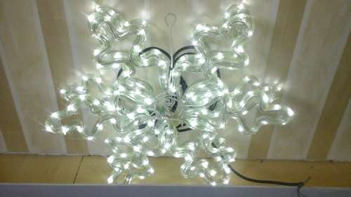 STUNNING STAR SHAPED CHRISTMAS LIGHTS