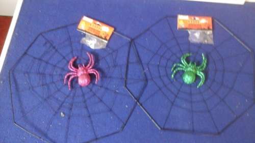 SCARE THE KIDS WITH THESE DELIGHTFUL SPIDERS ON THERE WEBS