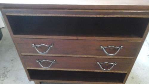 ABSOLUTELY GORGEOUS VINTAGE CHEST OF DRAWERS/ SHELF UNIT. FABULOUS & FUNCTIONAL!