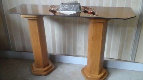 SIMPLY STUNNING AND DIFFERENT GLASS AND WOOD ENTRANCE TABLE. BEAUTIFUL & AWESOME PIECE!