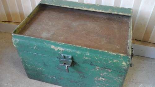 WOW!!! UNUSUAL. A VINTAGE FIBREGLASS TRUNK THAT HAS STEEL IN IT AS WELL. STILL FUNCTIONAL