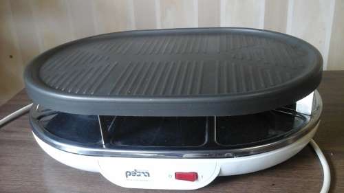 INCREDIBLE PETRA ELECTRIC RACLETTE GRILL. MADE IN W-GERMANY. TERRIFIC, DIFFERENT AND USEFUL!