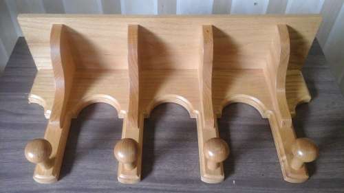 WOW A PHENOMENAL VINTAGE OAK WALL MOUNTED MULTIPLE 4 COAT HOOK WITH A SHELF