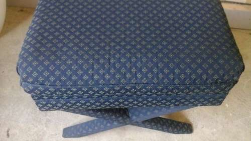 TOTALLY TERRIFIC AND COMFORTABLE OTTOMAN. ABSOLUTELY FANTASTIC AND PRACTICAL PIECE!