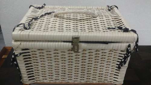 AMAZING VINTAGE WOOD AND RATTAN PICNIC BASKET. SIMPLY INCREDIBLE PIECE!