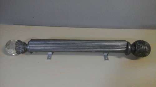 A MAGNIFICENT MIX AND MATCH WINDOW DRESSING. TART IT UP AND ADD YOUR OWN IDEAS