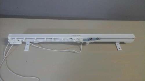 A MAGNIFICENT MIX AND MATCH WINDOW DRESSING. TART IT UP AND ADD YOUR OWN IDEAS