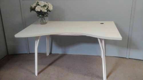 FANTASTIC CHALK PAINTED STEEL AND WOOD DESK. SIMPLY AWESOME AND FUNCTIONAL PIECE!