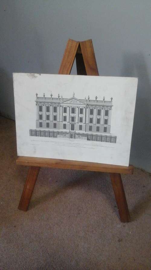 INCREDIBLE VINTAGE MEDIUM SIZED WOODEN EASEL.STUNNING AND FUNCTIONAL PIECE !