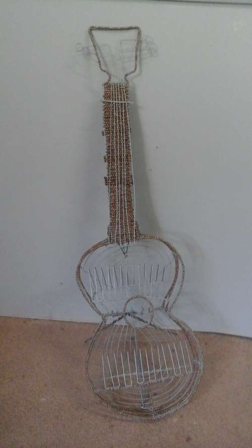 INCREDIBLE ORNAMENTAL WIRE GUITAR. AWESOME DECORATIVE PIECE!