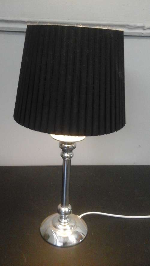 SIMPLY STUNNING FRANCE TABLE LAMP. FANTASTIC PIECE!