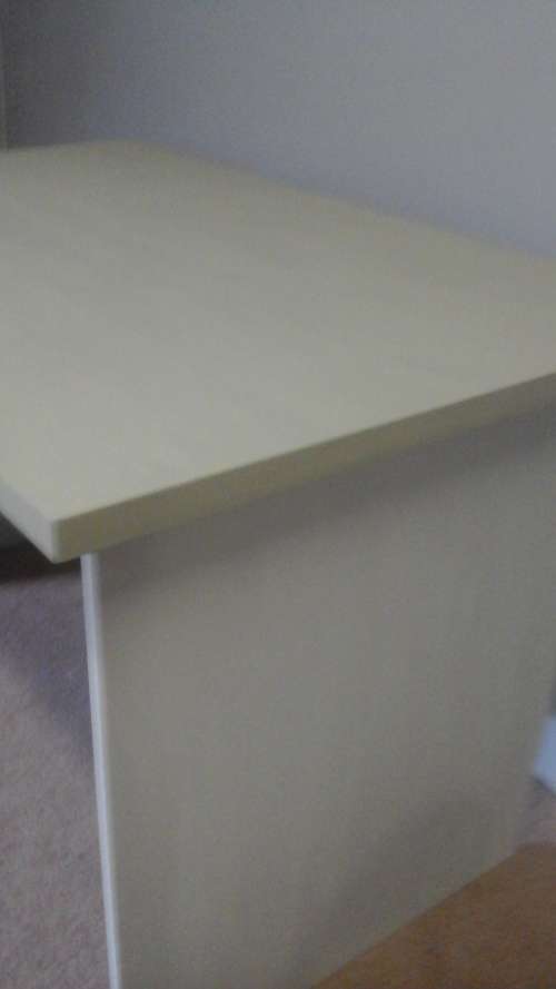 PHENOMENALLY STUNNING CHALK PAINTED WOODEN DESK.GORGEOUS AND FUNCTIONAL PIECE!