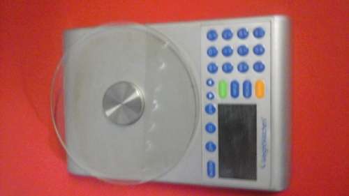 TERRIFIC WEIGHTWATCHERS SCALE. AWESOME AND USEFUL PIECE!