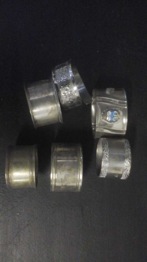 INCREDIBLE ASSORTMENT OF 6 PLATED SERVIETTE RINGS. AWESOME SET!