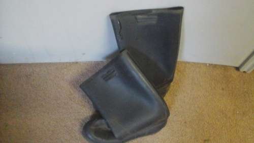 FANTASTIC NETUN GUM BOOTS SIZE 9. AWESOME SET!