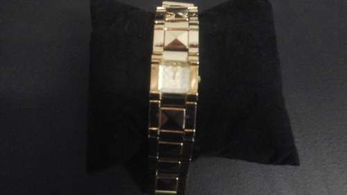 ABSOLUTELY GORGEOUS SEIKO 32G0-BI LADIES WRIST WATCH. MADE IN JAPAN.REALLY STUNNING PIECE!