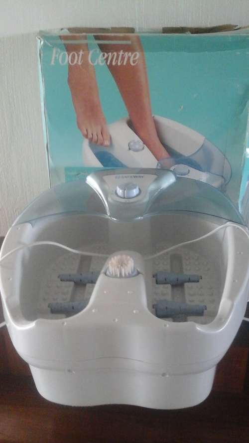 ABSOLUTELY INCREDIBLE SAFEWAY FOOT CENTRE FOOT SPA. ONE OF THE BETTER MODELS