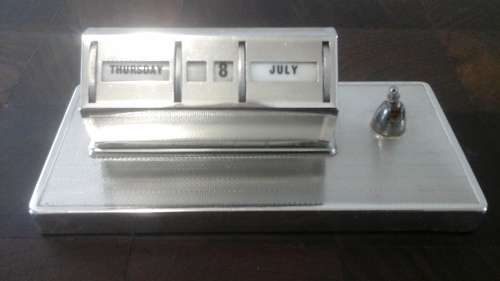 SIMPLY FANTASTIC VINTAGE DESK CALENDAR. AWESOME PIECE!