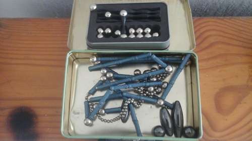 FANTASTIC ASSORTMENT OF MAGNETS.TERRIFIC SET THAT CAN KEEP YOU ENTERTAINED FOR HOURS!