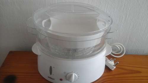 TERRIFIC SALTON FOOD STEAMER MODEL SFS 750. AWESOME PIECE!