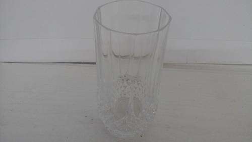 STYLISH VINTAGE CUT GLASS VASE.  PERFECT CONDITION. STUNNING PIECE
