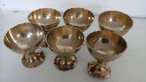 SIX BEAUTIFUL BRASS GOBLETS WITH SCALLOPED EDGES. EVEN THE BASE HAS SCALLOPED EDGES