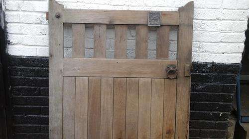 SOLID VINTAGE TEAK GARDEN GATE. WITH ALL THE SIGNS FITTINGS HINGES AND BRACKETS