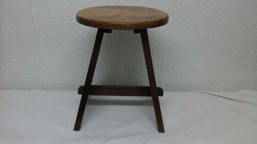 STURDY BEAUTIFUL VINTAGE  KIAAT OCCASSIONAL TABLE. RIGID AND IN AWESOME CONDITION