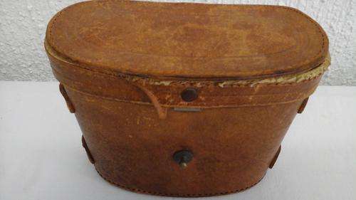 MAGNIFICENT VINTAGE BINOCULARS. BINOCULARS STILL WORK, STITCHING HAS DISINTEGRATED ON THE CASE