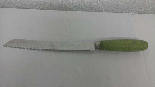 FANTASTIC VINTAGE CURZON SERRATED KNIFE. MADE IN ENGLAND!
