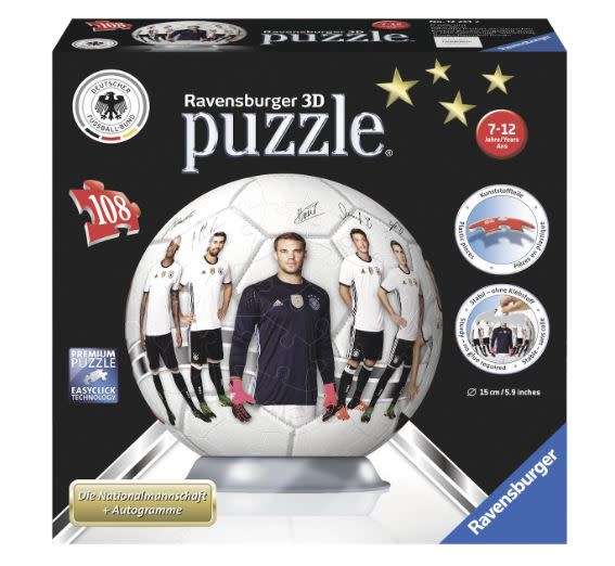 Licensed Ravensburger 3D Puzzle Ball>>>German National Soccer Team 2016 with Digital Signatures