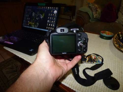 Fujifilm Finepix S1800