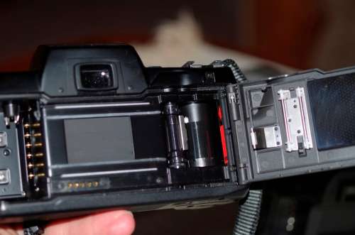 3 x 35mm slr film bodies, canon EOS 500N canon EOS 500 Pentax SF 10. 1 bid for all