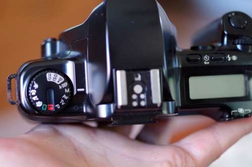 3 x 35mm slr film bodies, canon EOS 500N canon EOS 500 Pentax SF 10. 1 bid for all